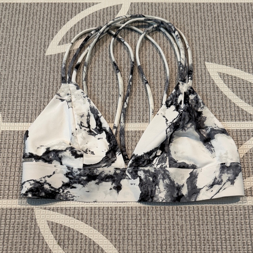 Victoria’s Secret triangle tie dye bralette | black & white | strappy back | xs